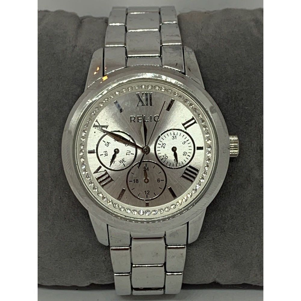 Relic ZR15829 Women's Alloy Analog Silver Dial Quartz Genuine Wrist Watch E489